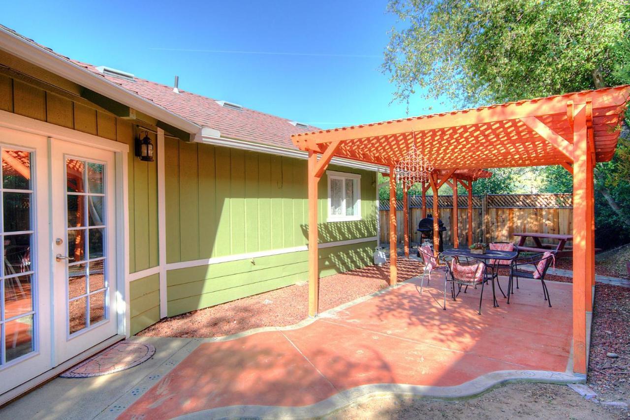 Harmony Hilltop Hideaway 奥克赫斯特 外观 照片